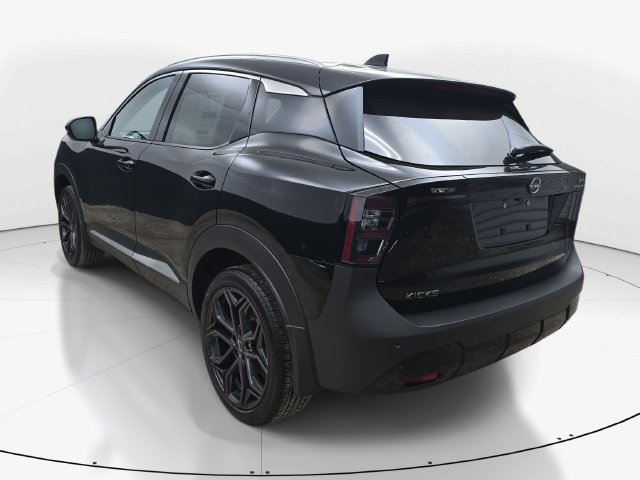 New 2027 Nissan Kicks SR w/ SR Premium Package FWD image 8