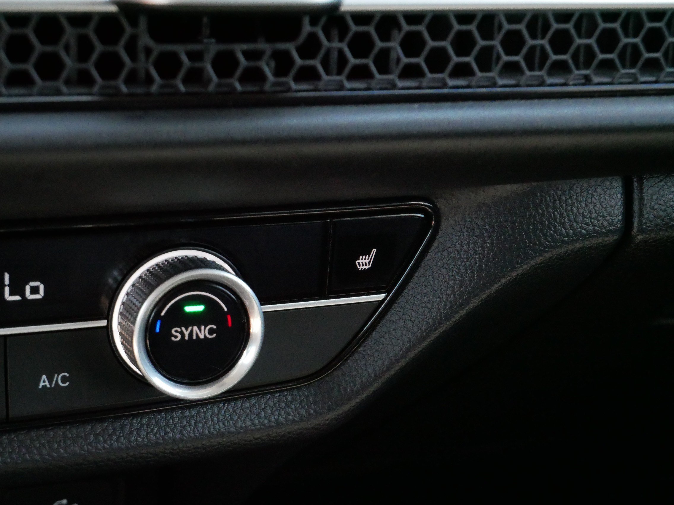 Used 2025 Honda HR-V EX-L image 29