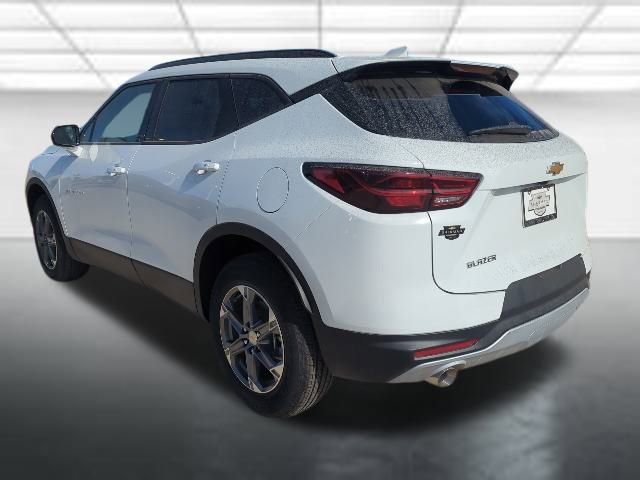 New 2025 Chevrolet Blazer LT w/ Convenience Package image 2