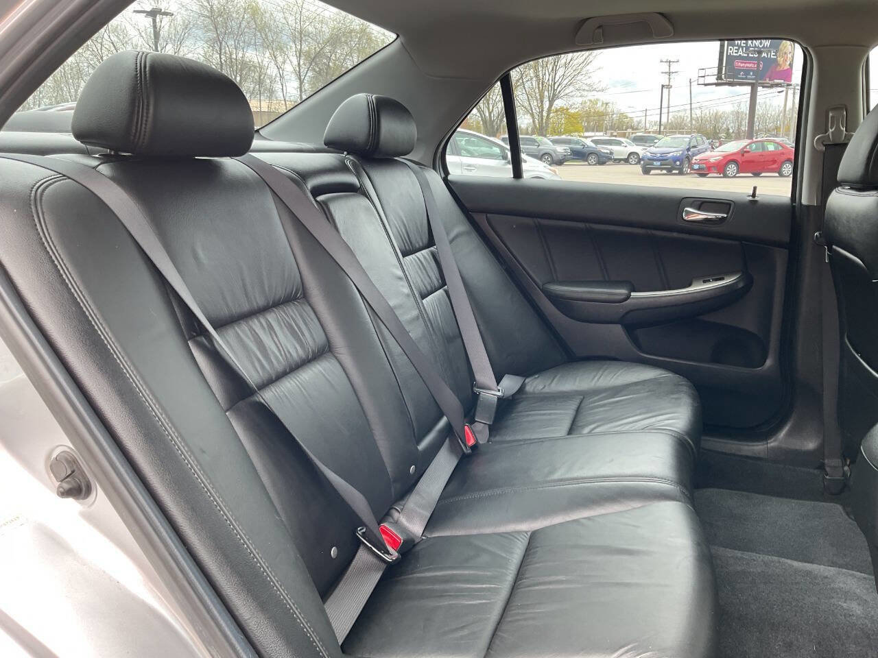 Used 2003 Honda Accord EX image 33