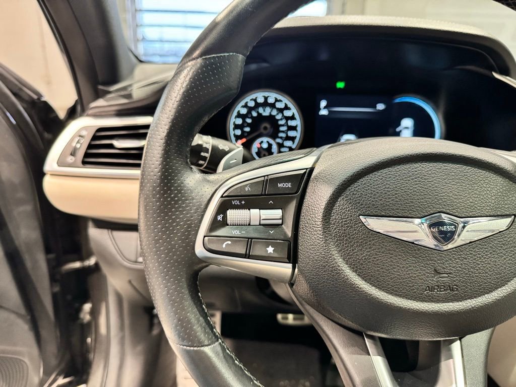Used 2023 Genesis G70 2.0T w/ Sport Prestige Package image 11
