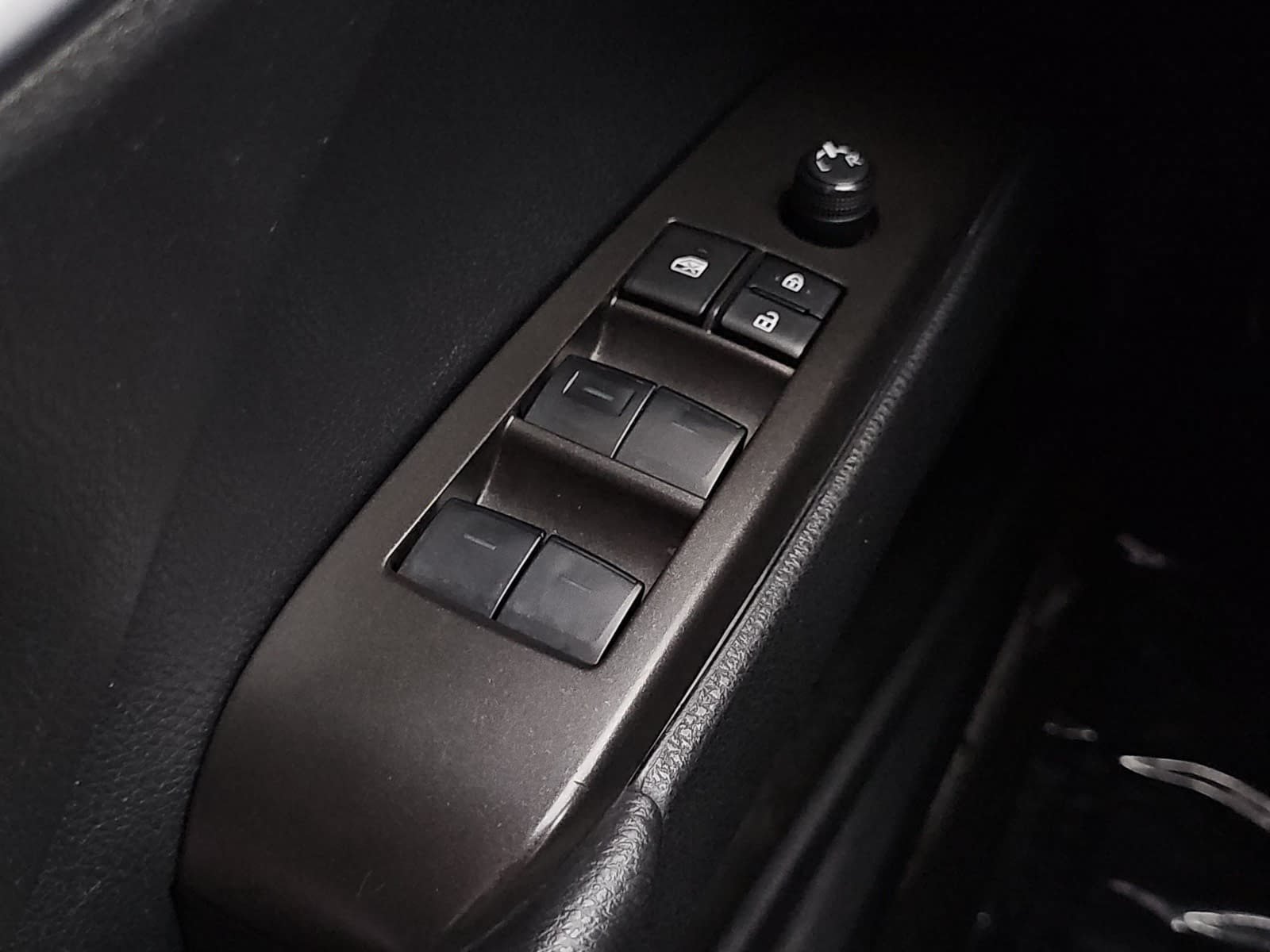 Used 2023 Toyota Camry SE FWD image 26