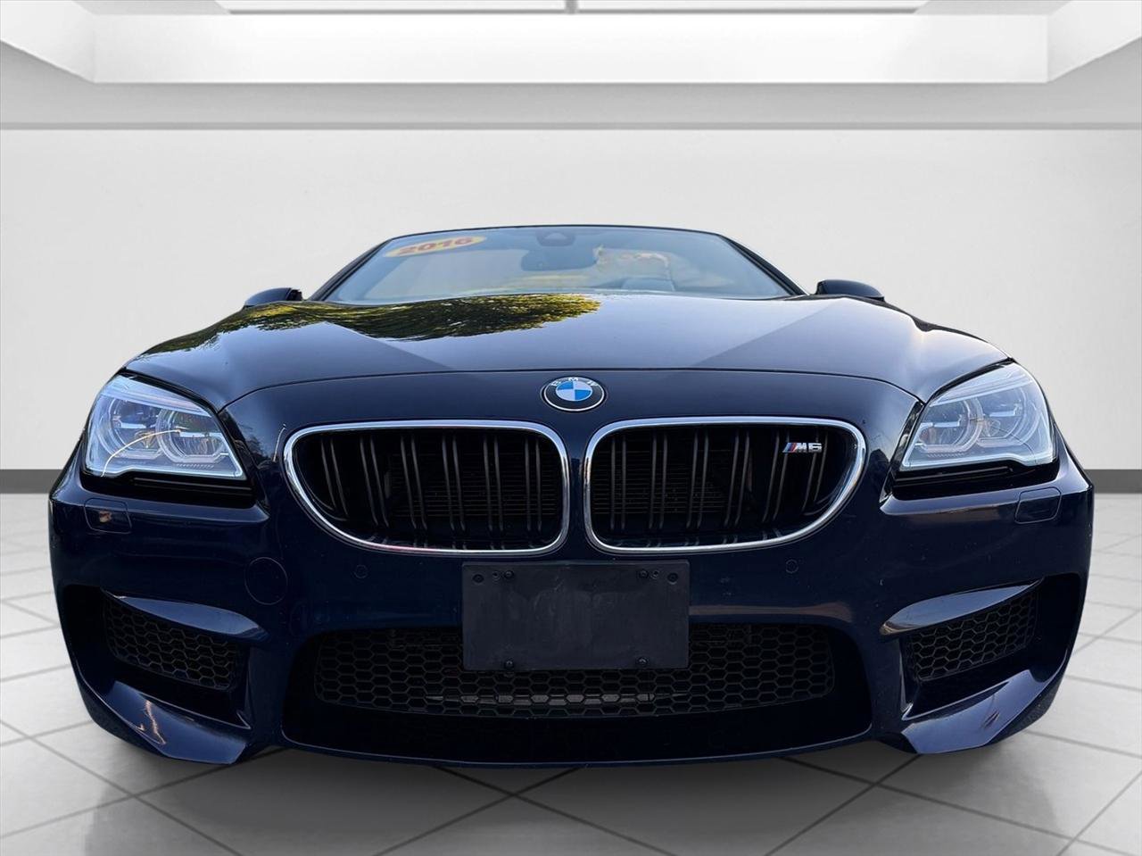 Used 2016 BMW M6 Convertible RWD image 4