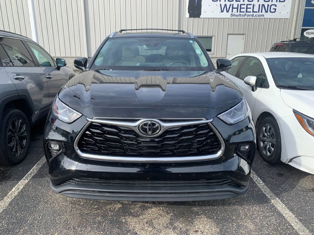 Used 2023 Toyota Highlander Limited AWD/4WD image 6