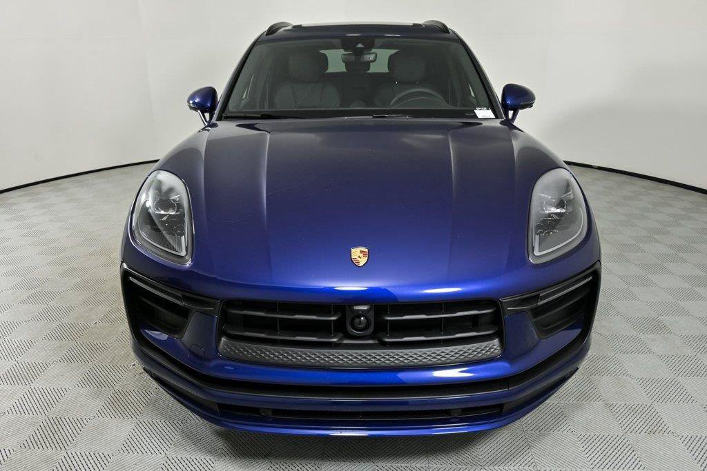 Used 2026 Porsche Macan AWD/4WD image 36