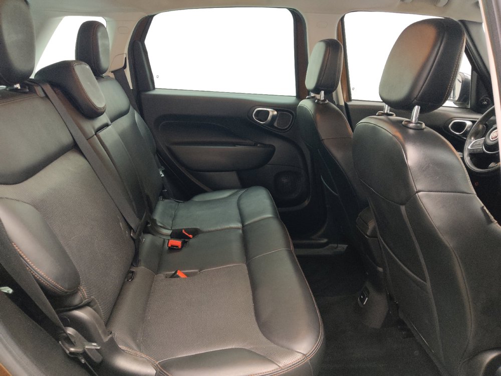 Used 2020 FIAT 500L Trekking w/ Popular Equipment Group FWD image 19