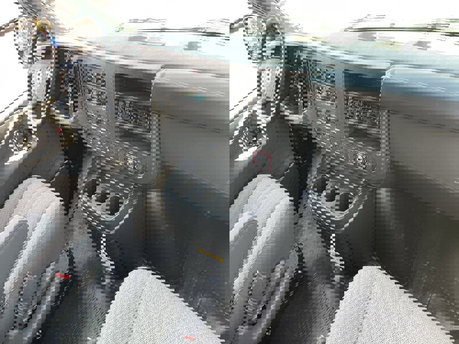 New 2026 Chevrolet Express 2500 w/ Driver Convenience Package image 13