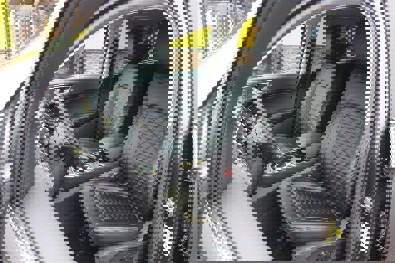 Used 2020 Ford Edge SEL w/ Convenience Package AWD/4WD image 12