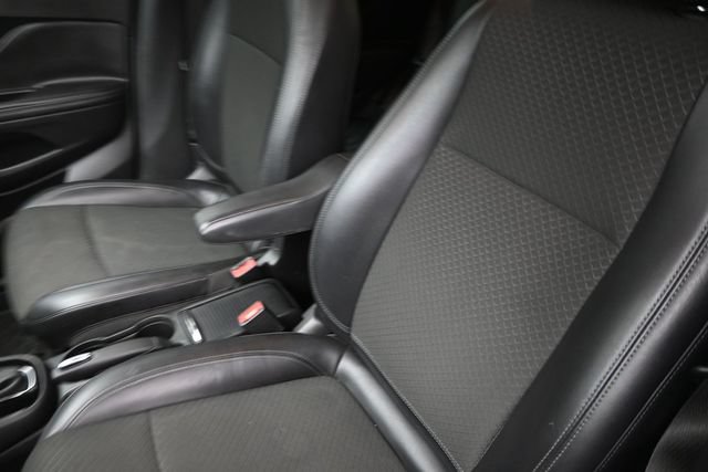 Used 2020 Buick Encore Preferred w/ Safety Package FWD image 17