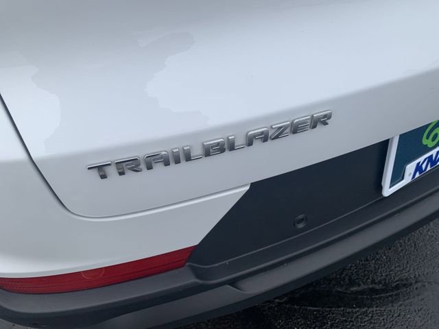 Used 2024 Chevrolet TrailBlazer LS w/ LS Convenience Package image 29