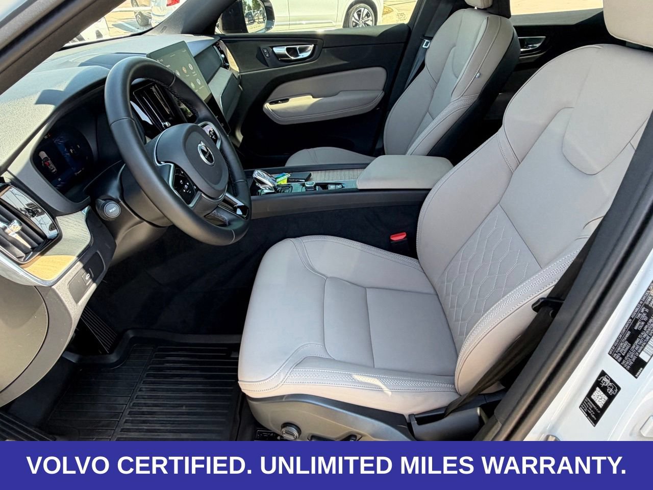Certified 2026 Volvo XC60 B5 Plus AWD/4WD image 23
