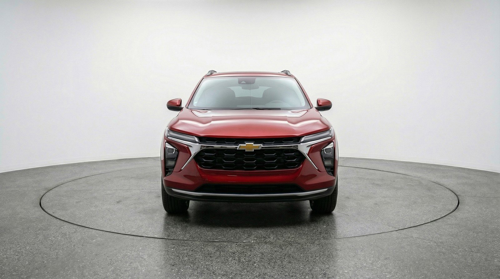 Used 2025 Chevrolet Trax LT image 2