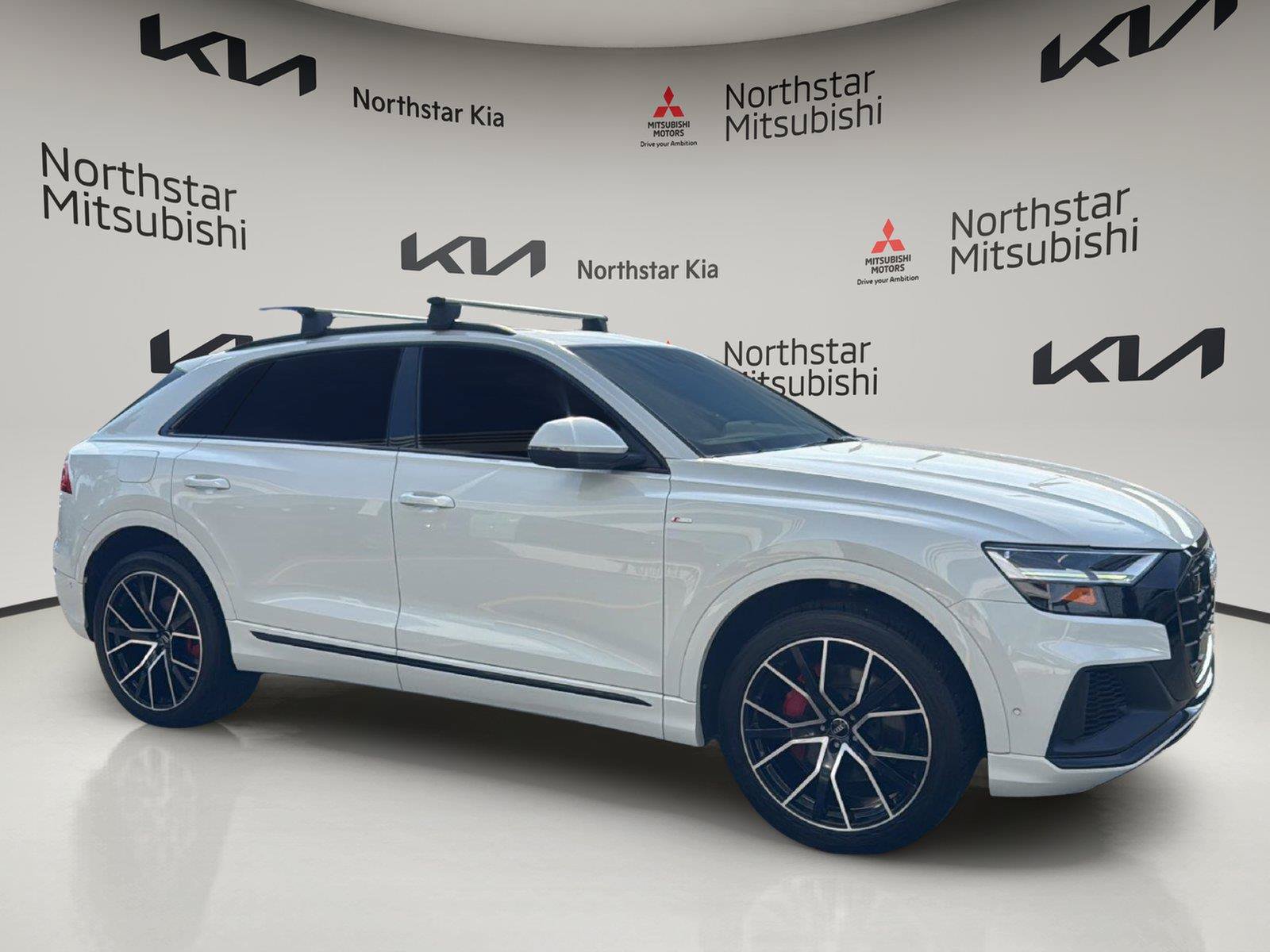 Used 2019 Audi Q8 Premium Plus w/ Premium Plus AWD/4WD image 9