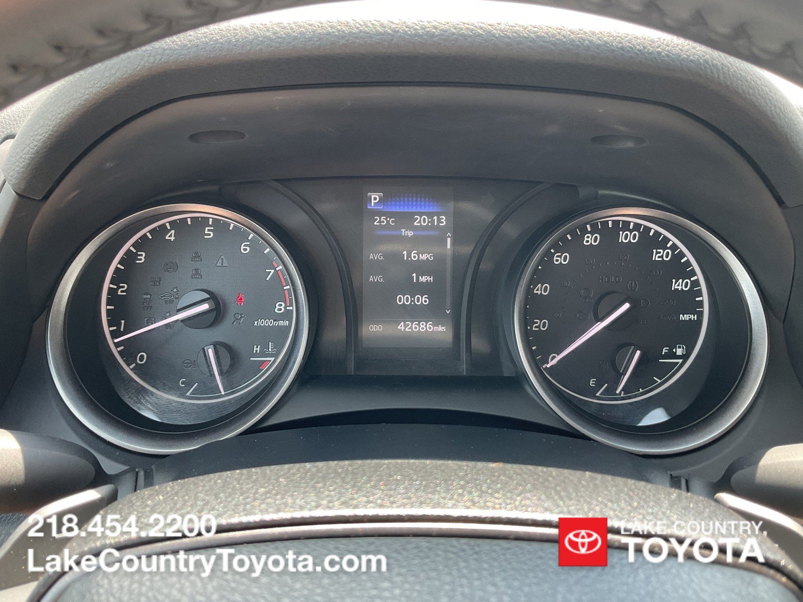 Used 2024 Toyota Camry SE FWD image 24
