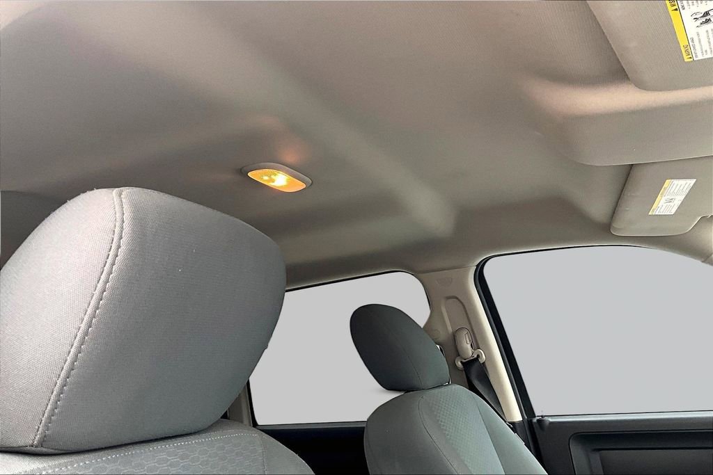 Used 2016 RAM 1500 Express image 28