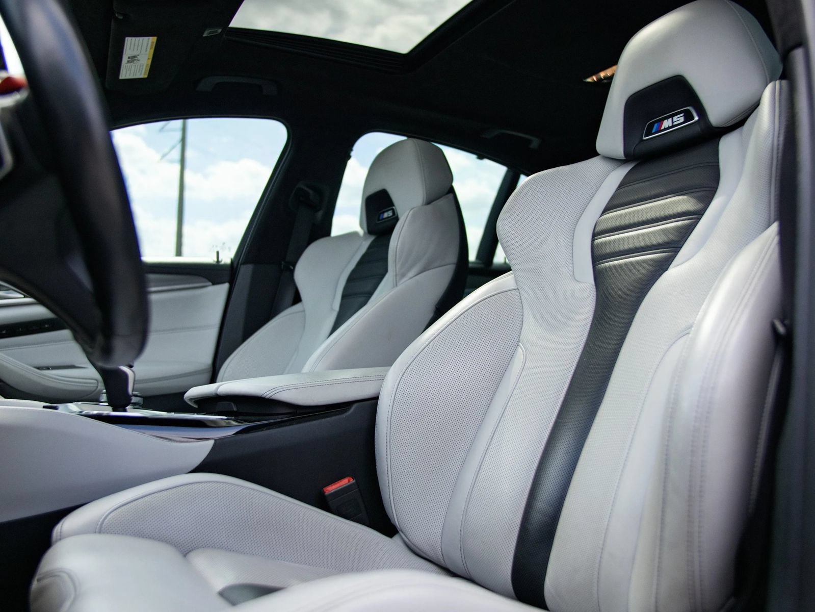 Used 2021 BMW M5 w/ Executive Package AWD/4WD image 28