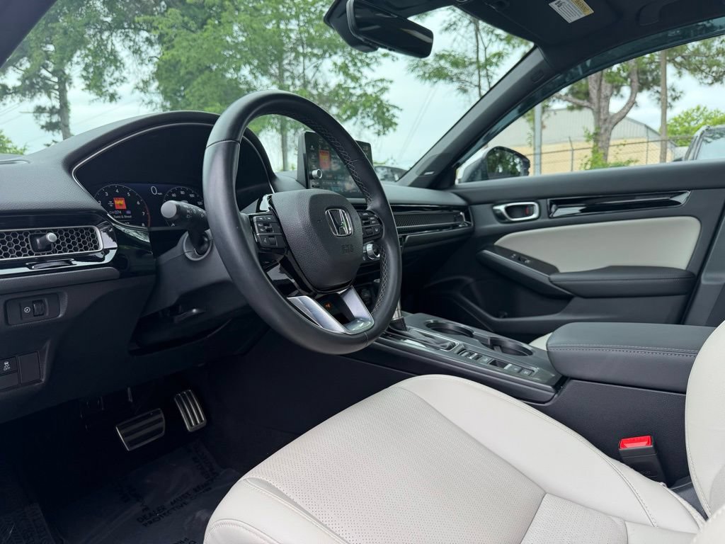 Used 2023 Honda Civic Sport Touring image 9
