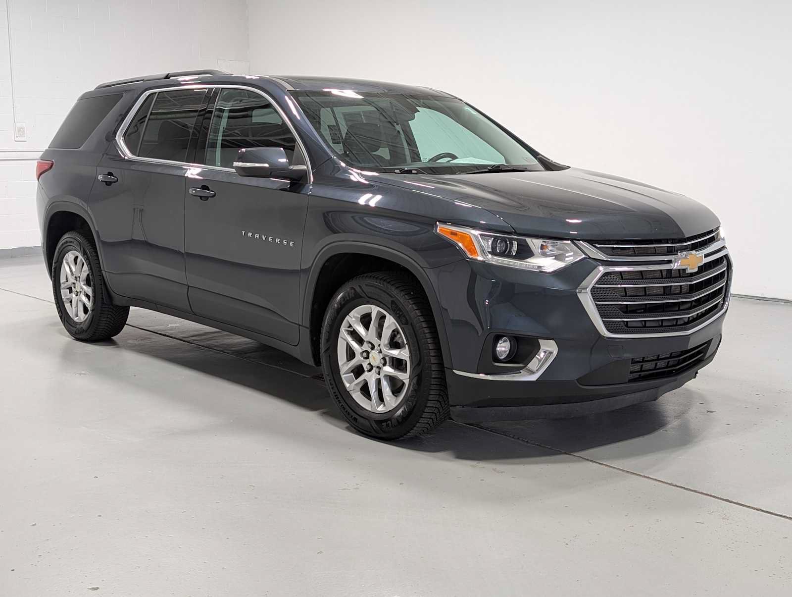 Used 2021 Chevrolet Traverse LT AWD/4WD image 6