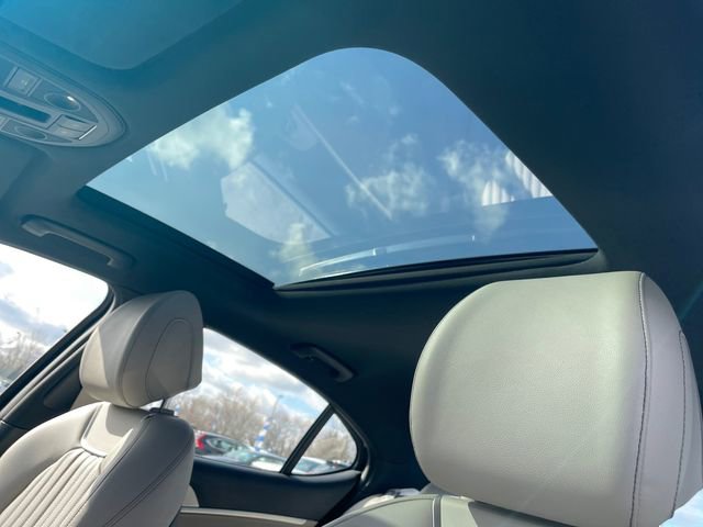 Used 2023 Genesis G70 2.0T w/ Sport Prestige Package image 16