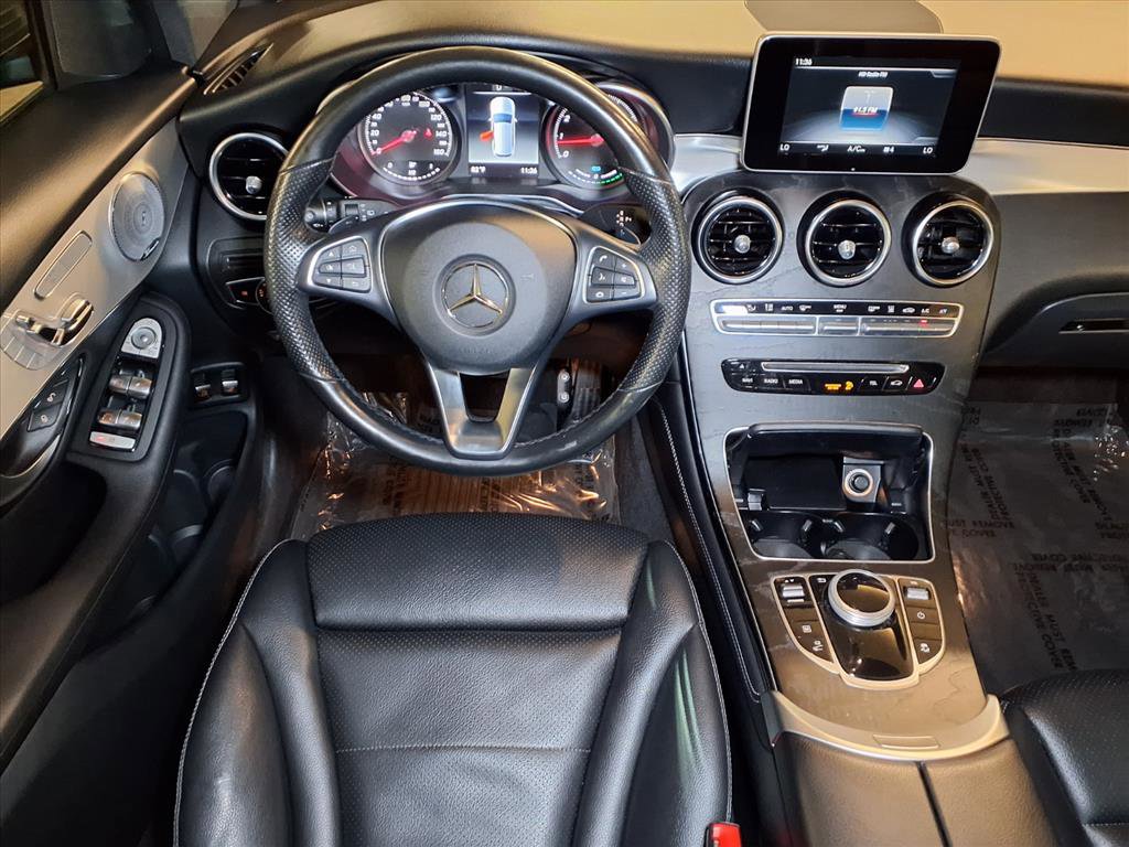 Used 2019 Mercedes-Benz GLC 350e 4MATIC image 18