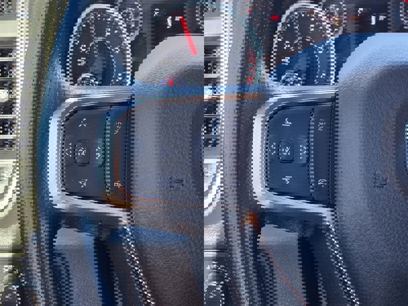 New 2025 RAM 2500 Tradesman w/ Chrome Appearance Group image 27