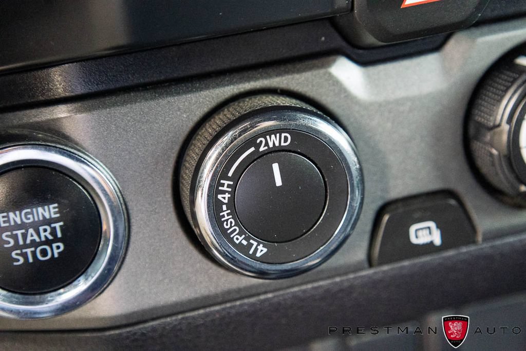 Used 2019 Toyota Tacoma TRD Off-Road AWD/4WD image 8
