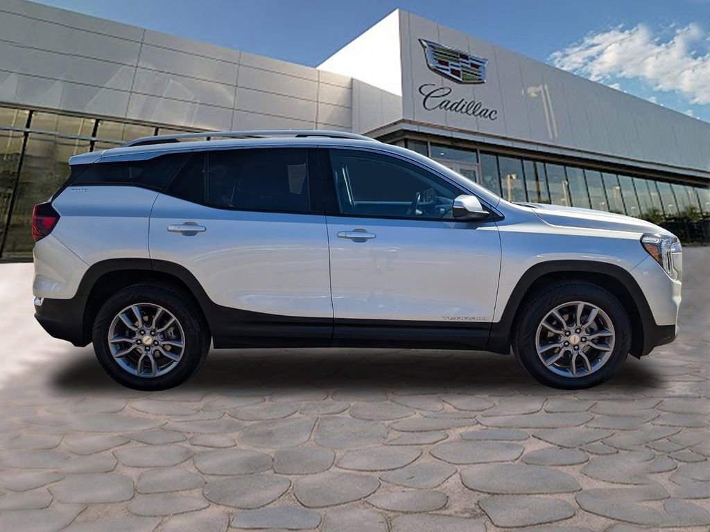 Used 2022 GMC Terrain SLT image 7
