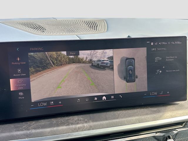 Used 2024 BMW X7 xDrive40i w/ Executive Package image 34