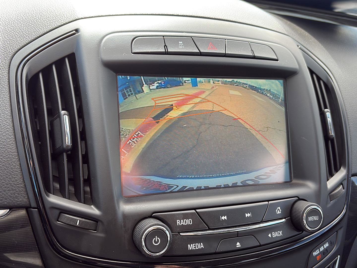 Used 2017 Buick Regal Sport Touring image 10