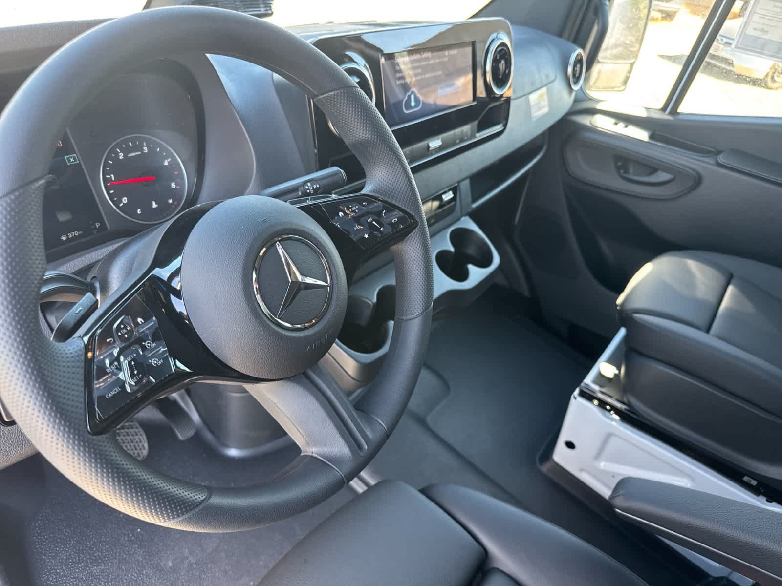 New 2026 Mercedes-Benz Sprinter 2500 image 10