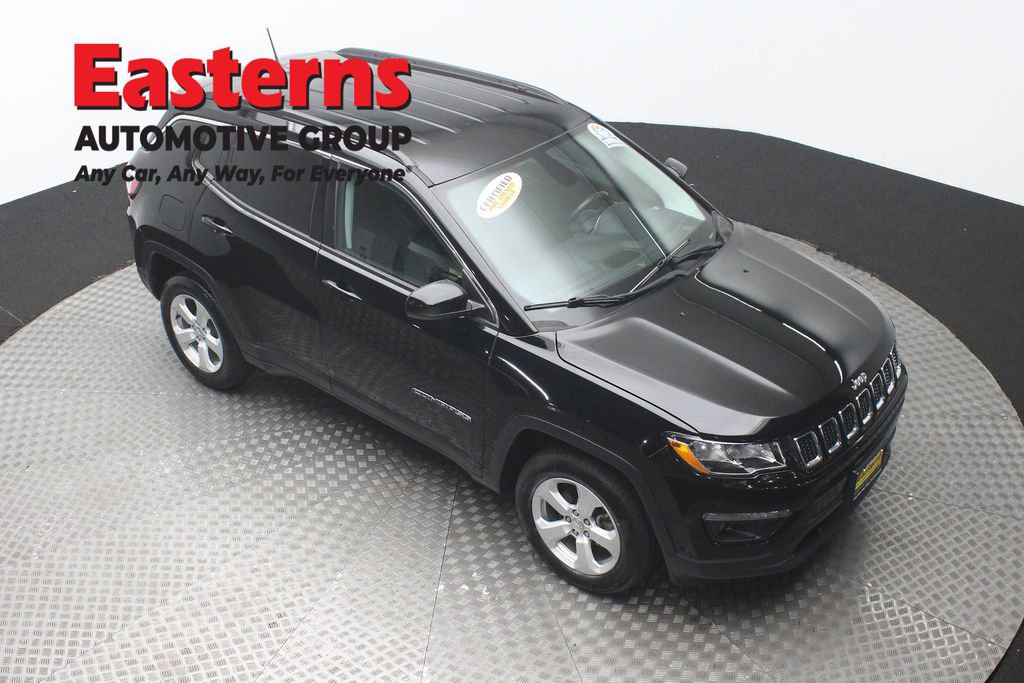 Used 2019 Jeep Compass Latitude w/ Cold Weather Group image 3
