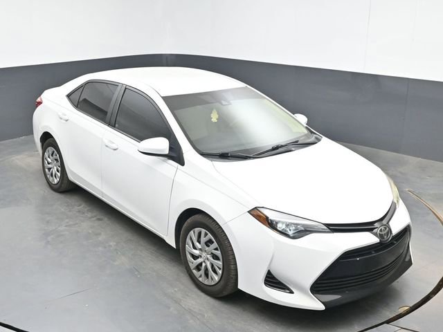Used 2017 Toyota Corolla LE image 16