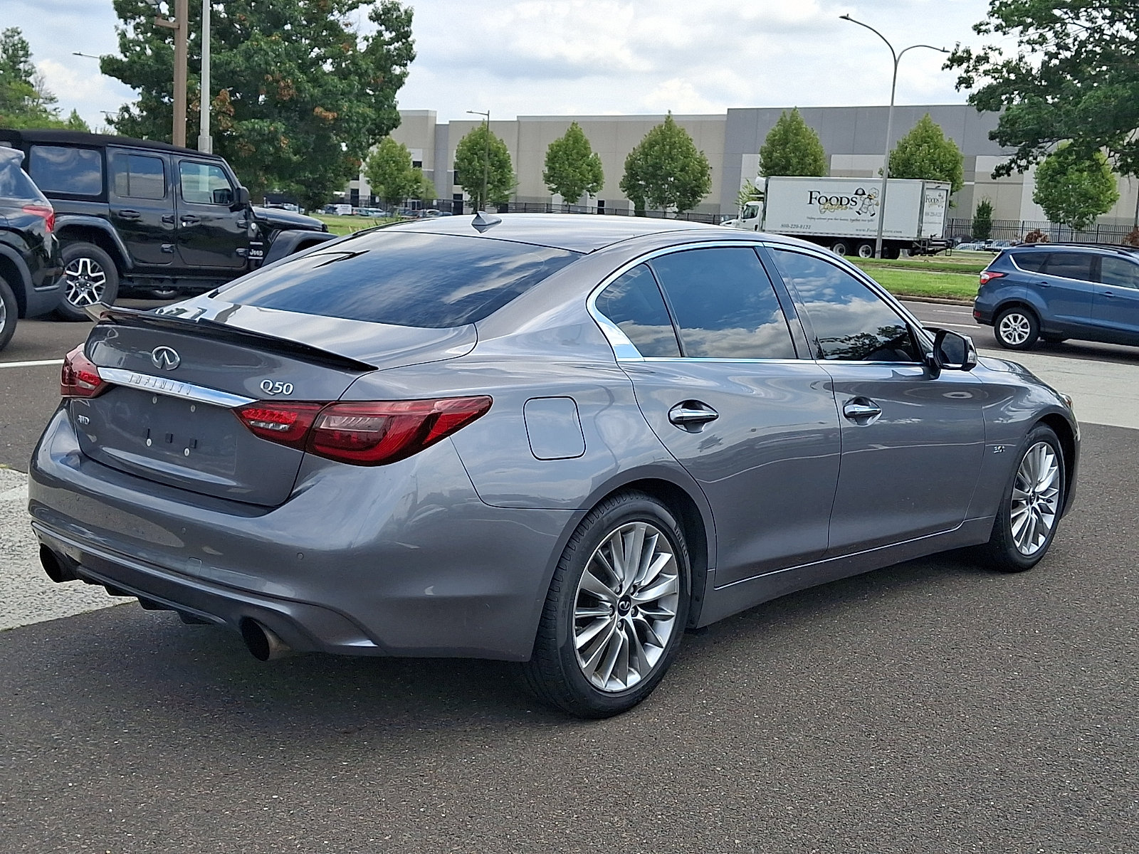 Used 2019 INFINITI Q50 Luxe w/ Essential Package (3.0T Luxe) AWD/4WD image 6