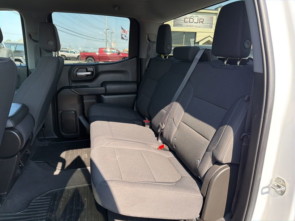 Used 2020 Chevrolet Silverado 1500 Custom w/ Custom Value Package image 21
