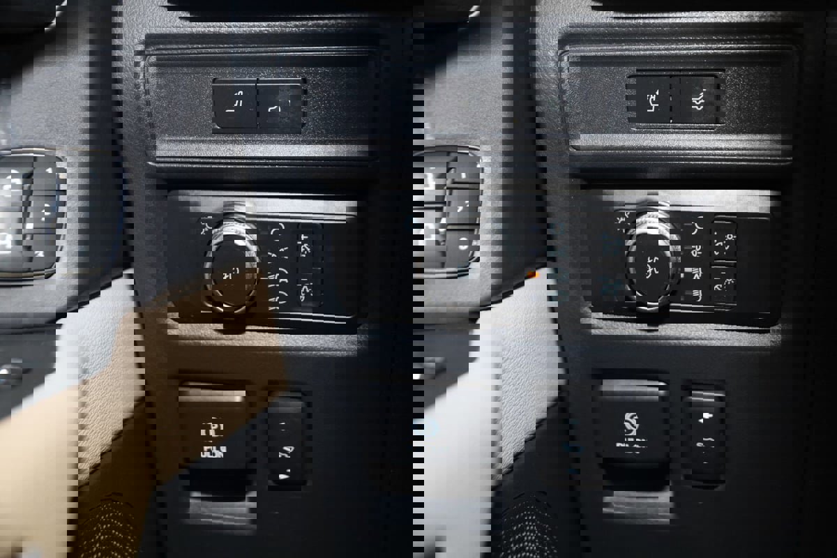 Used 2022 Ford Expedition Max Limited AWD/4WD image 32