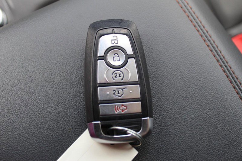 Used 2025 Ford Explorer Active w/ Active Comfort Package image 41