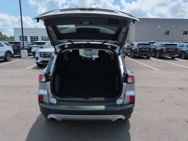 Certified 2022 Ford Escape SE AWD/4WD image 18
