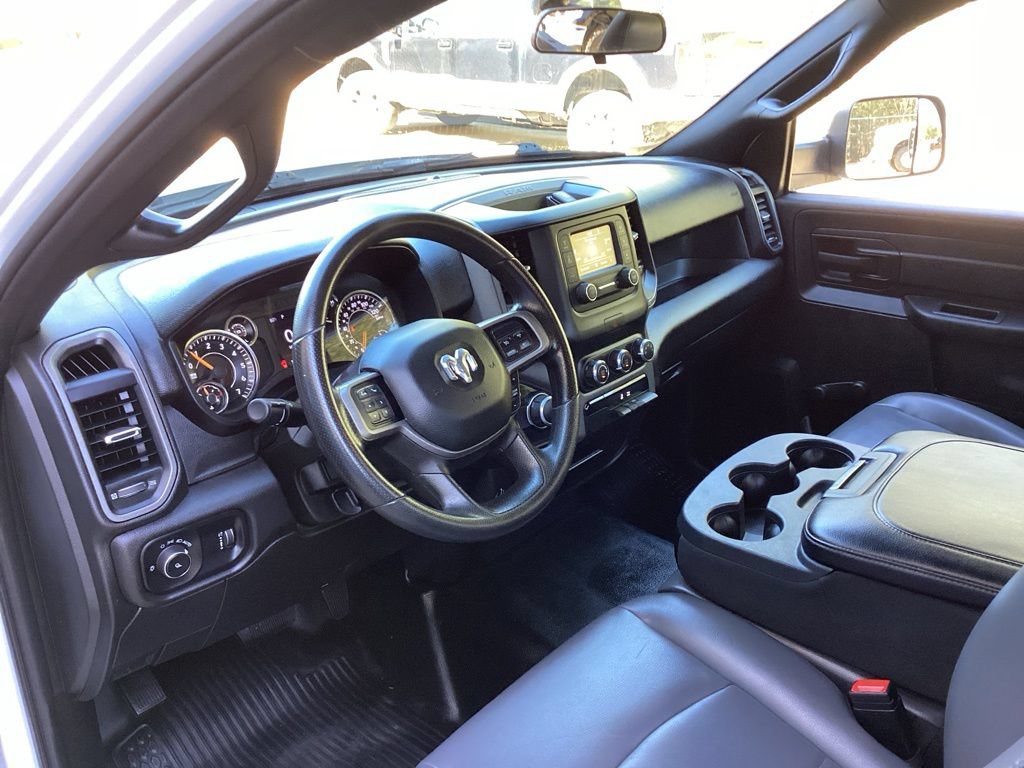 Used 2022 RAM 3500 Tradesman RWD image 30