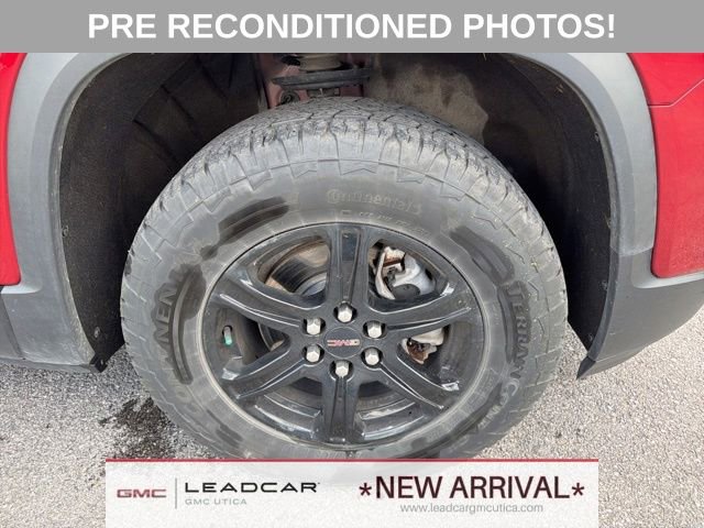 Used 2023 GMC Acadia AT4 w/ Preferred Package AWD/4WD image 9