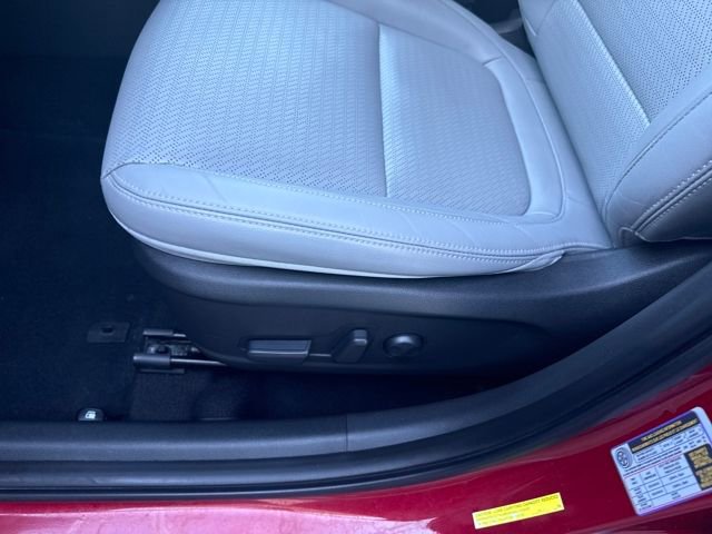 Used 2021 Hyundai Kona Ultimate w/ Cargo Package image 10