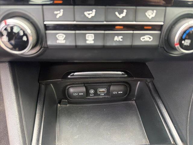 Used 2020 Kia Optima SE FWD image 14