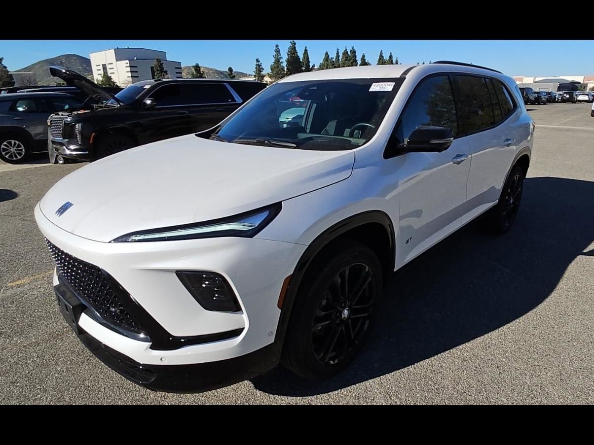 Used 2025 Buick Enclave Sport Touring w/ Super Cruise Package image 1