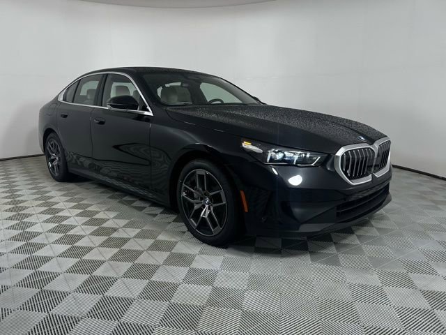 New 2026 BMW 540i xDrive w/ Executive Package