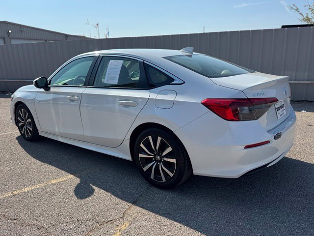 Used 2022 Honda Civic EX image 4