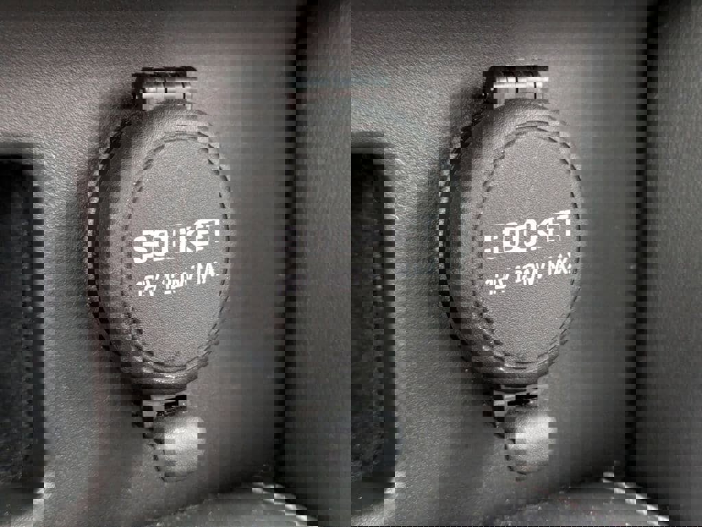 Used 2021 INFINITI QX80 Sensory w/ All-Season Package image 36