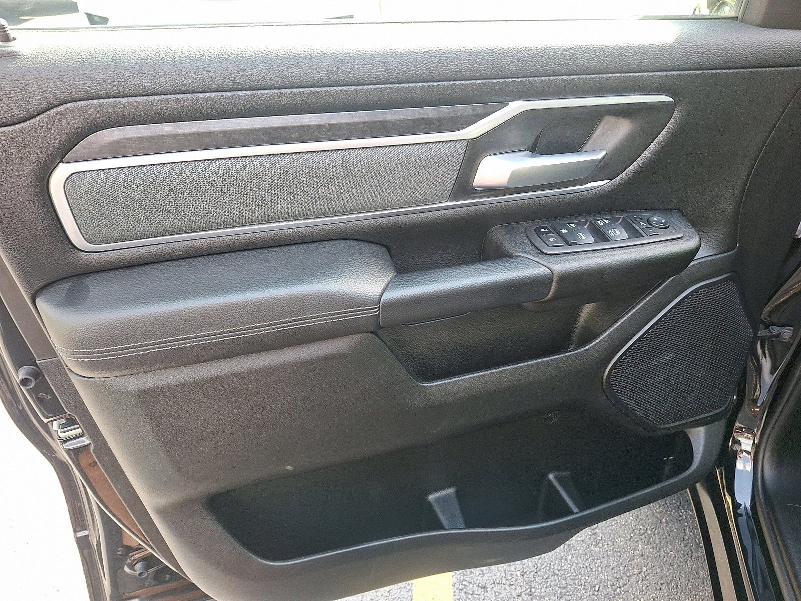 Certified 2022 RAM 1500 Big Horn image 12