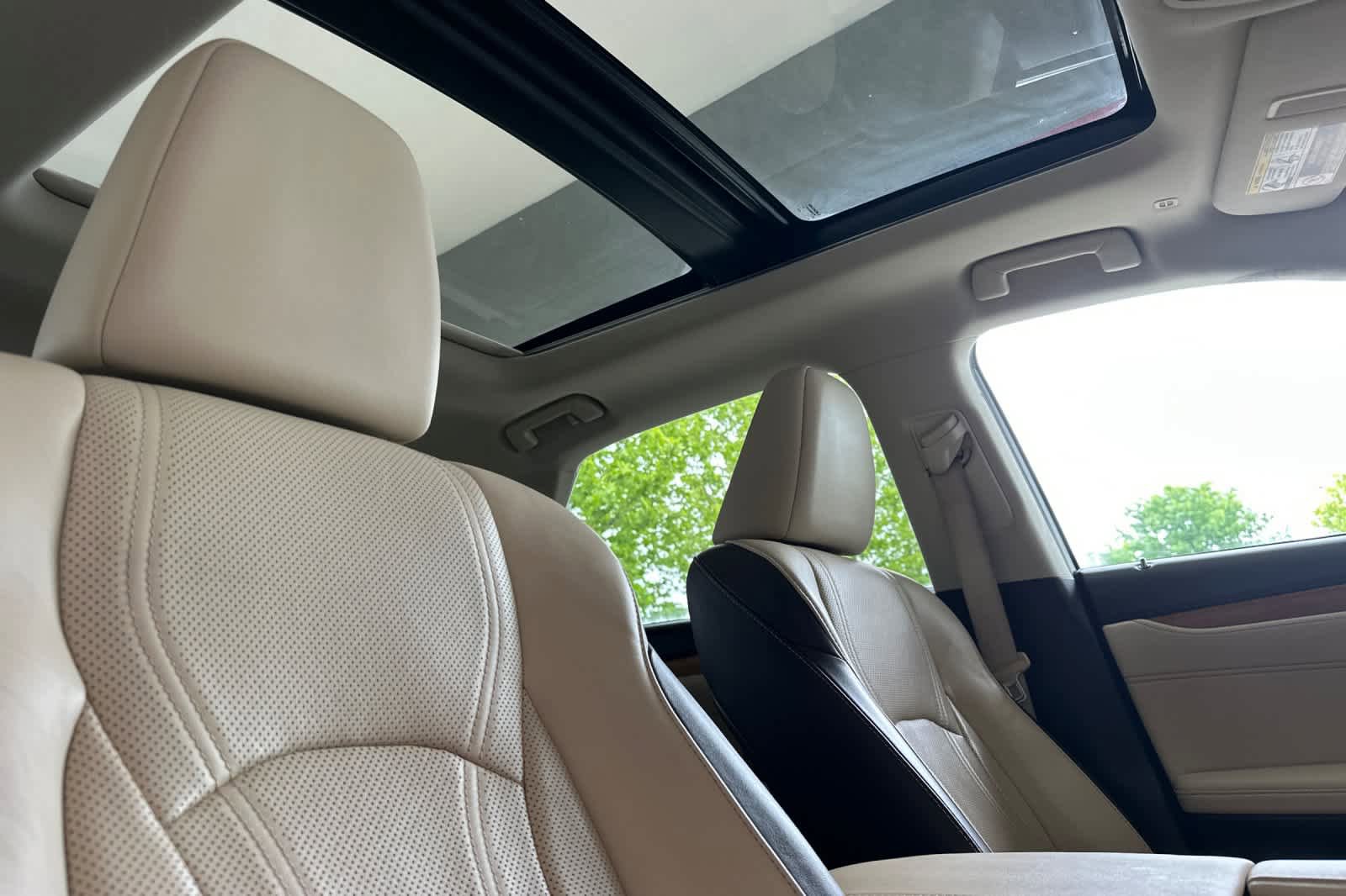 Used 2017 Lexus RX 350 FWD w/ Premium Package image 18