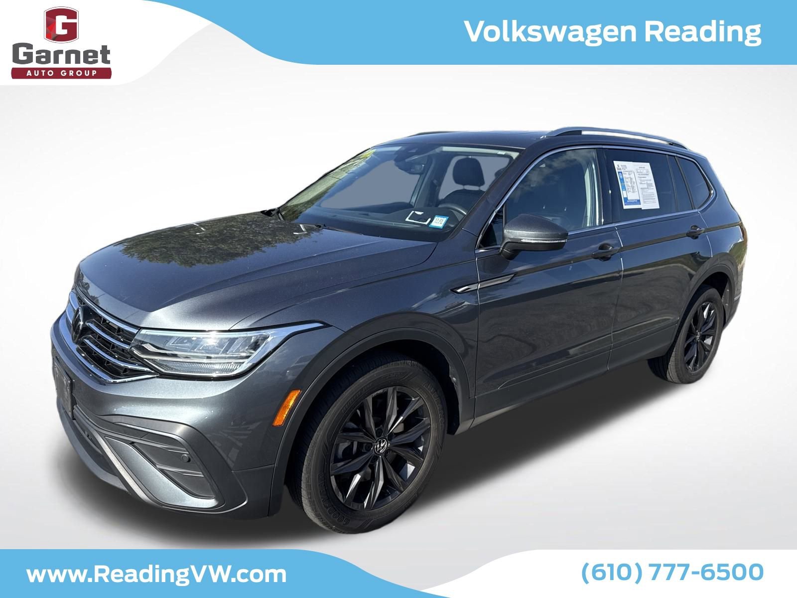 Used 2022 Volkswagen Tiguan SE w/ Panoramic Sunroof Package