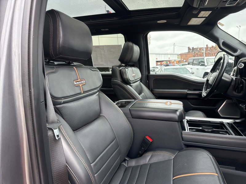Used 2023 Ford F350 Platinum image 16