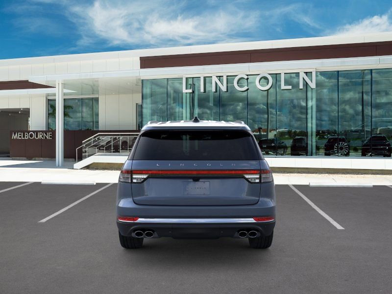 New 2026 Lincoln Aviator 2WD image 5